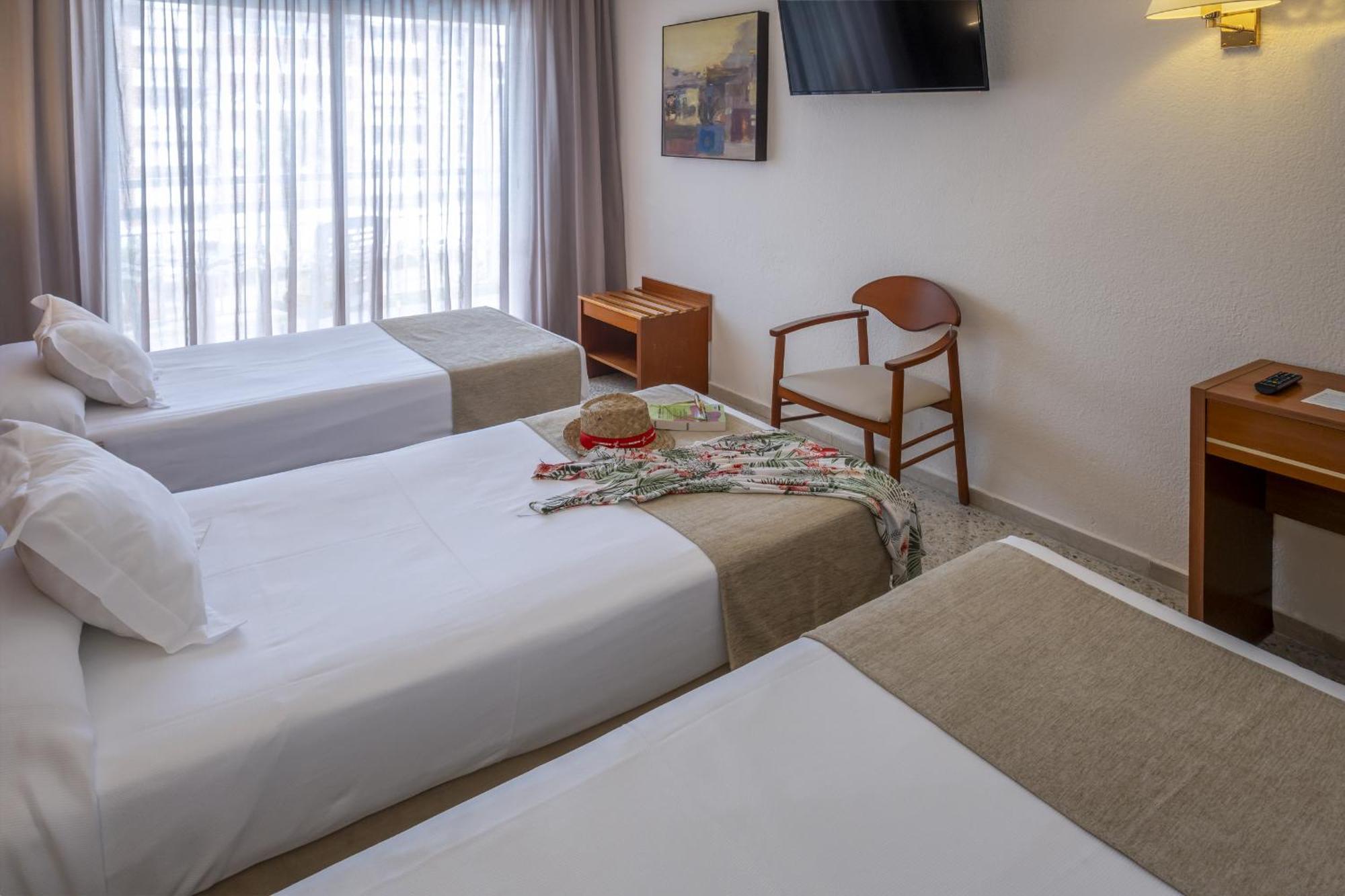 Ght Oasis Park & Spa Lloret de Mar Exterior photo